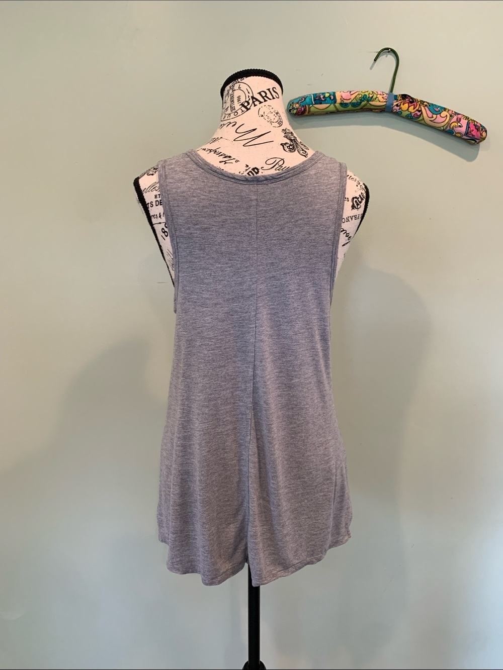 Gap Women’s Medium Heathered Gray Scoop Neck Legging Tank Camisole Top - Picture 3 of 6